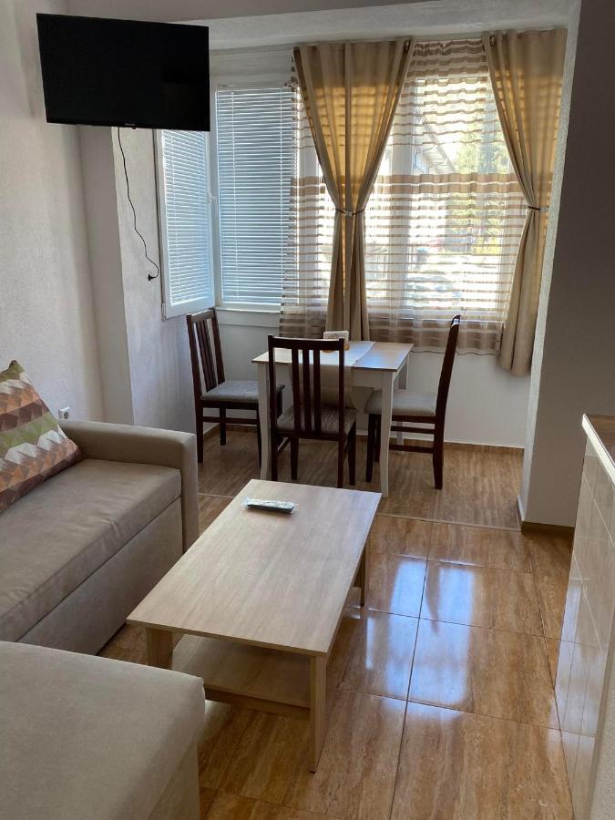 Apartament Апартамент За Гости Devín Zewnętrze zdjęcie